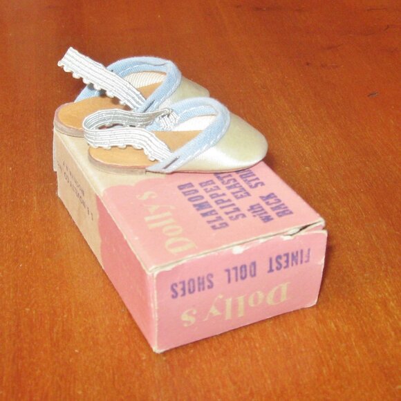 Dolly's Glamour Slippers w Original Box Light Blue Finest Doll Shoes Accessory - Picture 12 of 12